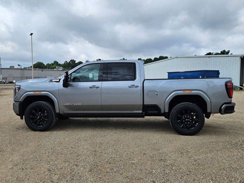 New 2026 GMC Sierra 2500 AT4 w/ AT4 Premium Plus Package AWD/4WD image 2