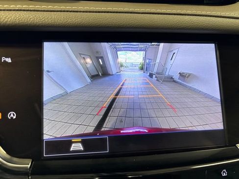 Used 2023 Cadillac XT6 Premium Luxury FWD image 12