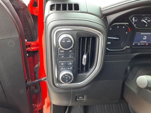 Used 2021 GMC Sierra 3500 SLT image 20