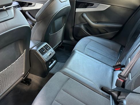 Used 2022 Audi A4 2.0T Premium Plus w/ Premium Plus Package image 27