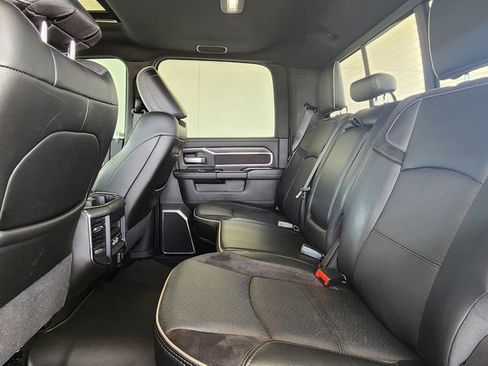 Used 2024 RAM 2500 Laramie w/ Sport Appearance Package AWD/4WD image 17