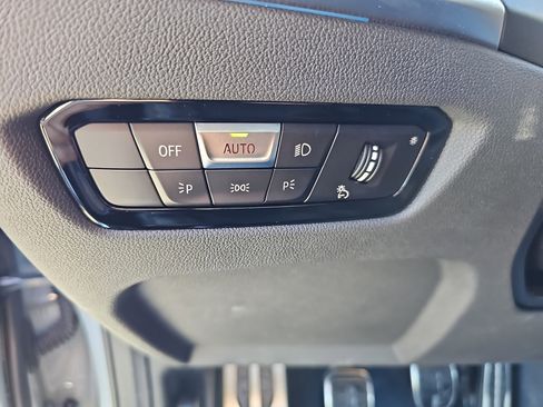 Used 2024 BMW M2 w/ Lighting Package image 26