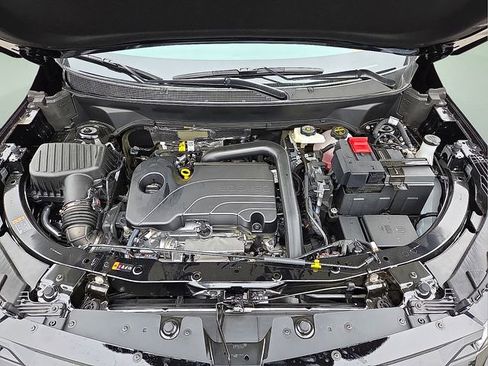New 2026 Chevrolet Equinox RS w/ Convenience Package III FWD image 10