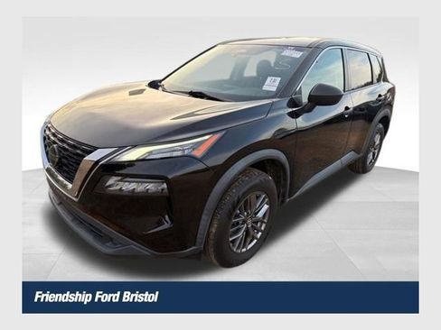 Used 2021 Nissan Rogue S image 1