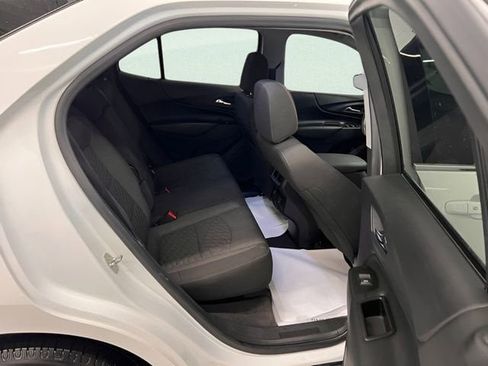 Used 2020 Chevrolet Equinox LT image 11
