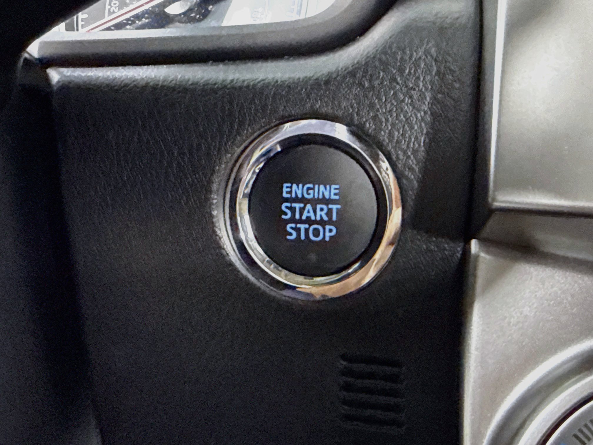 Used 2024 Toyota 4Runner Limited AWD/4WD image 20