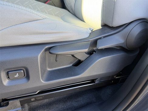 Certified 2025 Toyota Tacoma SR5 image 26