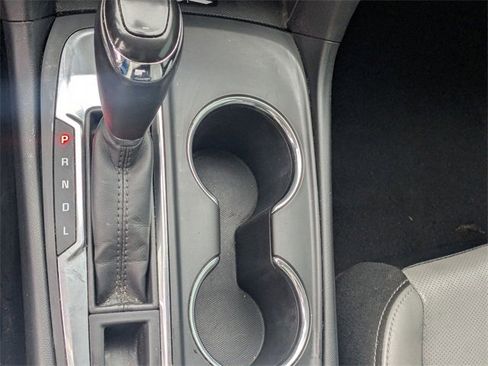 Used 2019 Chevrolet Equinox Premier image 21