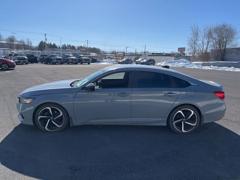 Used 2021 Honda Accord Sport image 4
