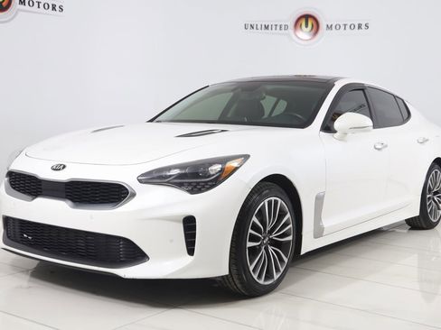 Used 2018 Kia Stinger Premium image 5