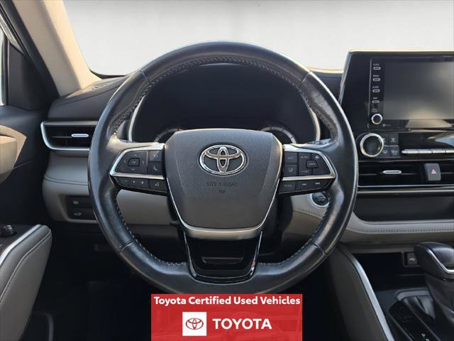 Certified 2021 Toyota Highlander XLE AWD/4WD image 14