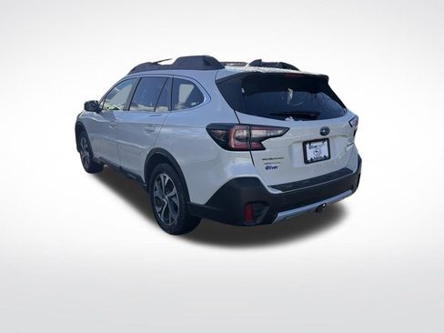 Used 2020 Subaru Outback Limited image 14