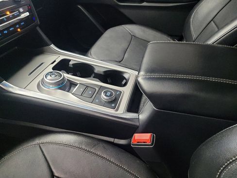 Used 2020 Ford Explorer Limited AWD/4WD image 26