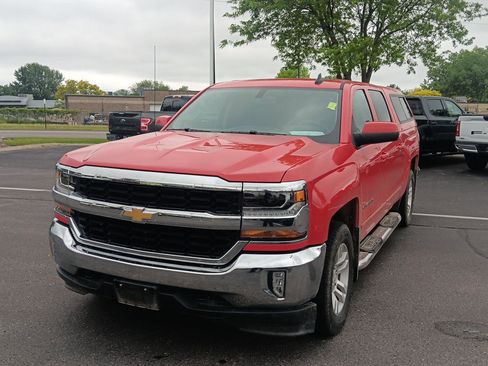 Used 2017 Chevrolet Silverado 1500 LT w/ All Star Edition AWD/4WD image 13
