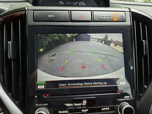 Used 2022 Subaru Ascent Onyx Edition AWD/4WD image 11