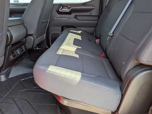 Used 2026 Chevrolet Silverado 1500 LT w/ Protection Package AWD/4WD image 19