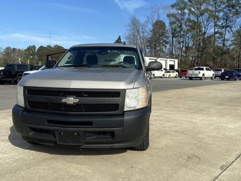 Used 2009 Chevrolet Silverado 1500 W/T image 3