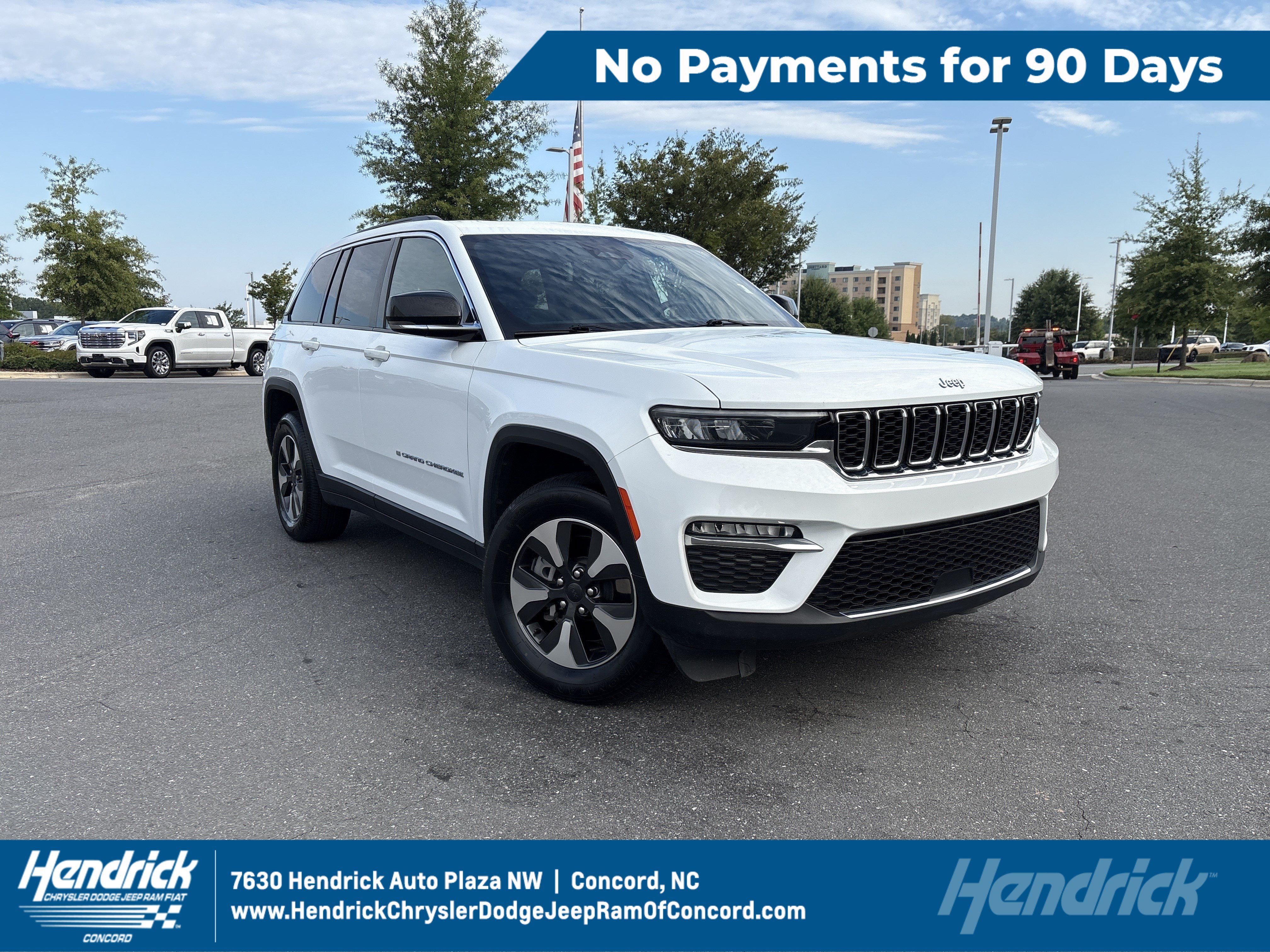 Used 2024 Jeep Grand Cherokee Limited 4xe AWD/4WD image 1
