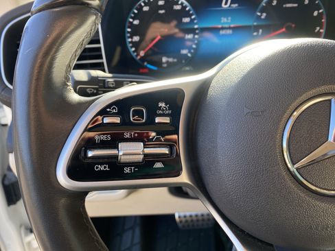 Used 2020 Mercedes-Benz GLS 580 4MATIC image 37