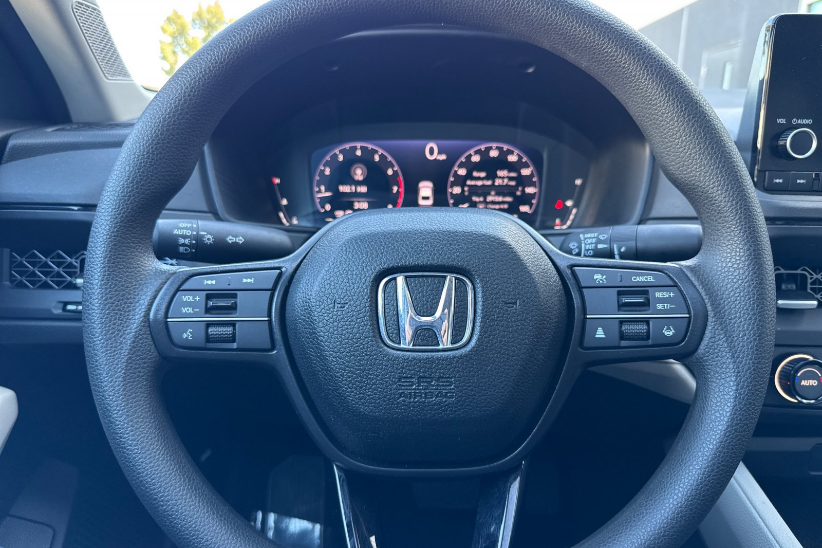 Used 2025 Honda Accord SE image 23