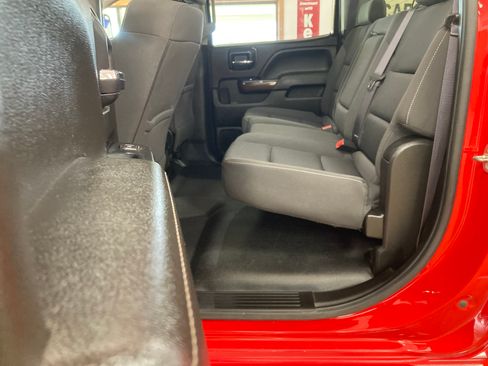 Used 2017 GMC Sierra 3500 SLE w/ SLE Preferred Package AWD/4WD image 15