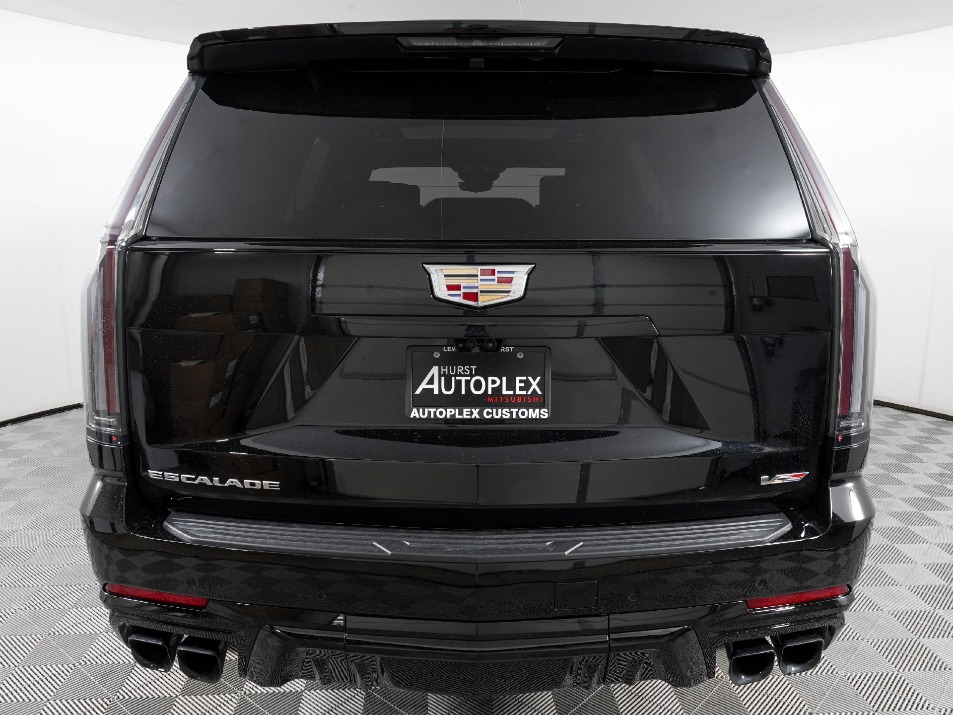 Used 2026 Cadillac Escalade V AWD/4WD image 6