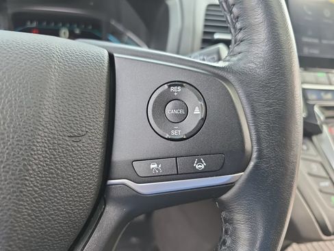 Used 2021 Honda Odyssey EX-L image 19