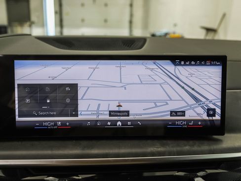 New 2026 BMW X5 xDrive40i w/ Climate Comfort Package image 16