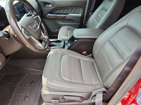 Used 2021 GMC Canyon Denali AWD/4WD image 10