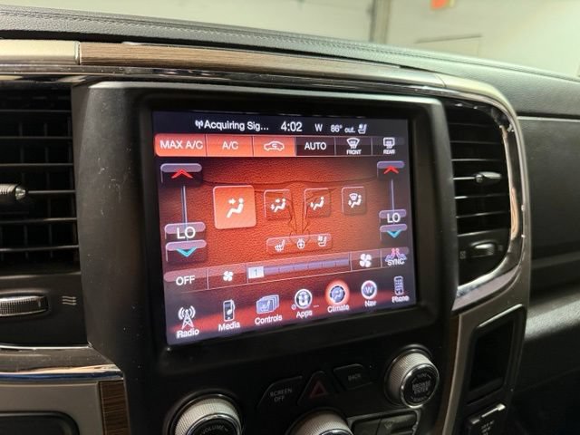 Used 2015 RAM 2500 Laramie w/ Convenience Group AWD/4WD image 17