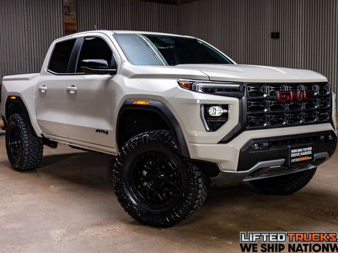 Used 2026 GMC Canyon AT4 AWD/4WD image 1