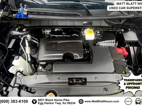 Used 2024 Nissan Pathfinder Platinum w/ Lighting Package (N93) AWD/4WD image 9
