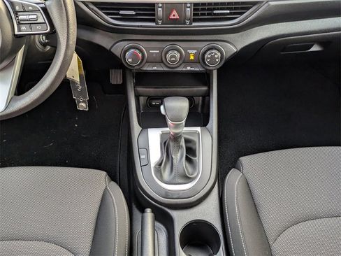 Used 2023 Kia Forte LXS image 18