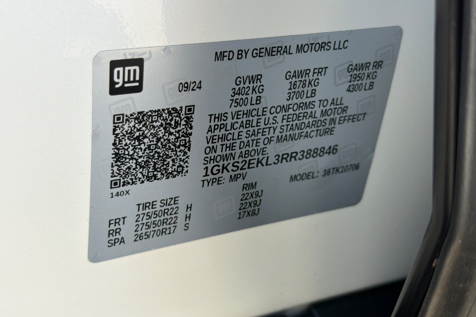 Used 2024 GMC Yukon Denali Ultimate AWD/4WD image 31