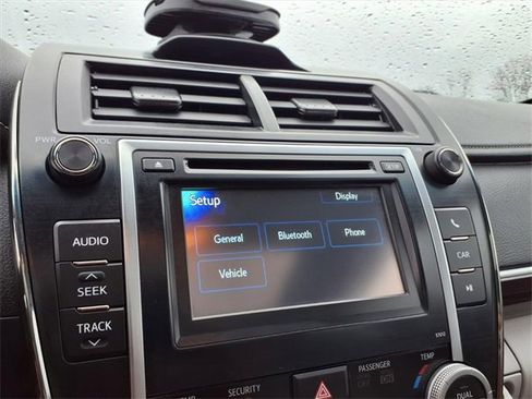 Used 2012 Toyota Camry XLE image 56