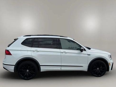 Used 2020 Volkswagen Tiguan SE R-Line w/ 3rd Row Seat Package AWD/4WD image 9