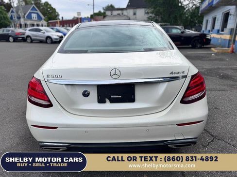 Used 2017 Mercedes-Benz E 300 4MATIC image 6