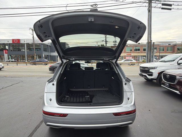 Used 2018 Audi Q5 2.0T Premium Plus w/ Premium Plus Package AWD/4WD image 23