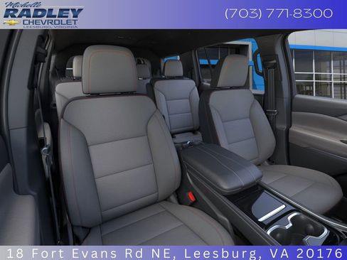 New 2026 Chevrolet Traverse LT w/ Driver Confidence Package image 18