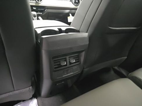 New 2026 Chevrolet Colorado ZR2 w/ Technology Package image 20