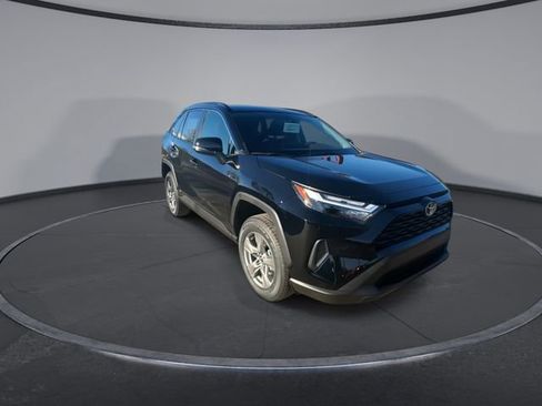 New 2025 Toyota RAV4 XLE image 11