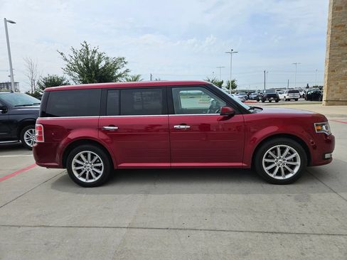 Used 2019 Ford Flex Limited w/ Equipment Group 301A FWD image 6