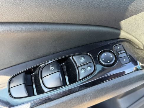 Used 2024 Nissan Altima 2.5 SR image 23