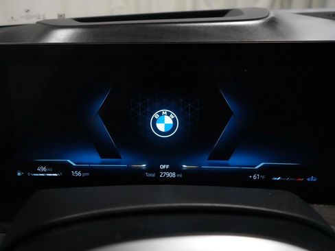 Used 2024 BMW X7 xDrive40i w/ M Sport Package image 19