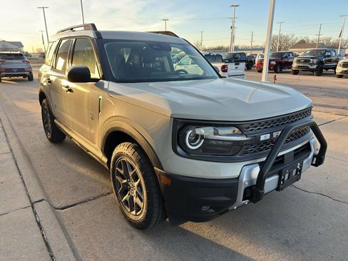 New 2025 Ford Bronco Sport Big Bend image 2