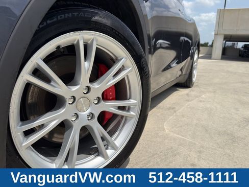 Used 2023 Tesla Model Y Performance AWD/4WD image 4