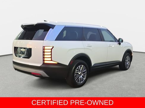 Used 2026 Hyundai Palisade SE FWD image 5