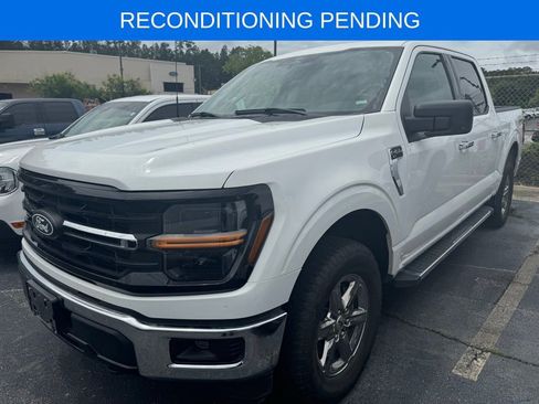Used 2025 Ford F150 XLT w/ Equipment Group 301A Standard AWD/4WD image 3