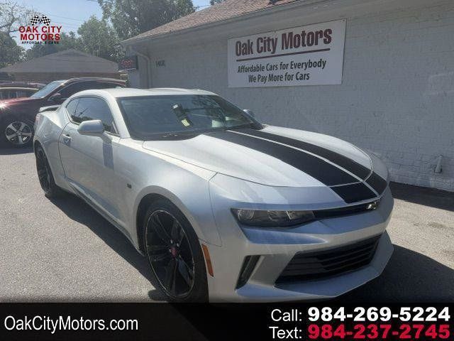 Used 2016 Chevrolet Camaro LT RWD image 1