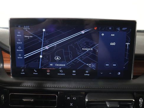 Used 2022 Lincoln Nautilus Reserve image 45